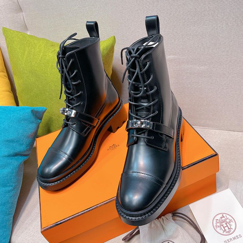 Hermes Funk Ankle Boots Women Shiny Calfskin with Kelly Buckle In Black