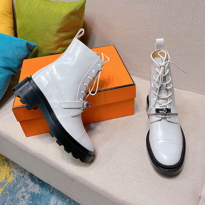 Hermes Funk Ankle Boots Women Shiny Calfskin with Kelly Buckle In White