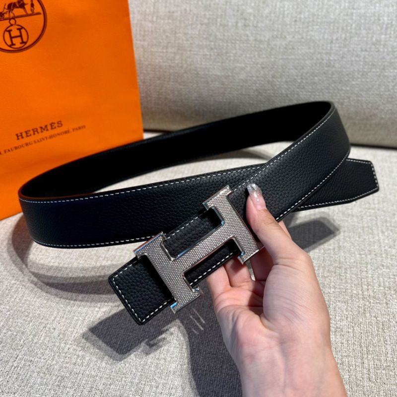 Hermes Guilloched H Reversible Belt Leather In Black Silver