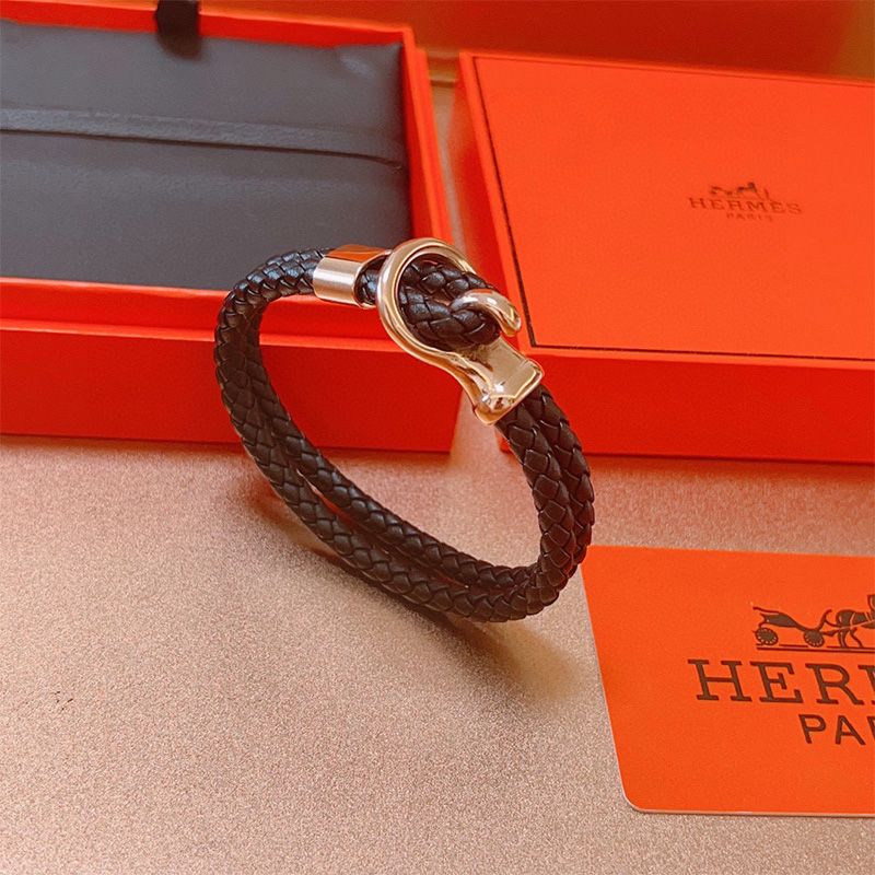 Hermes Hook Leather Double Tour Bracelets In Black