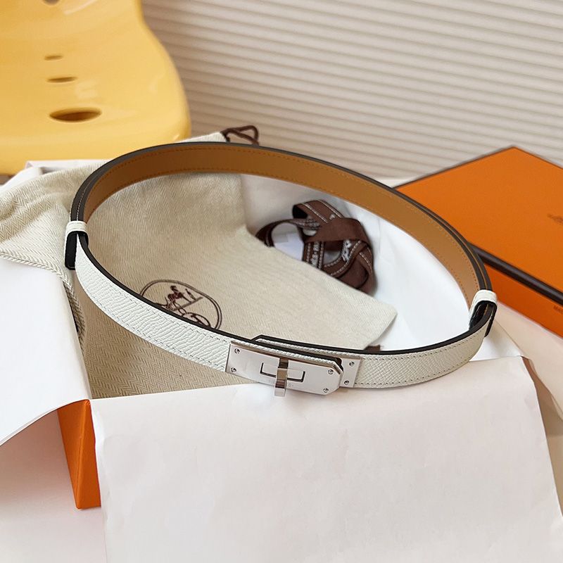 Hermes Kelly 18 Belt Espom Calfskin In White Silver