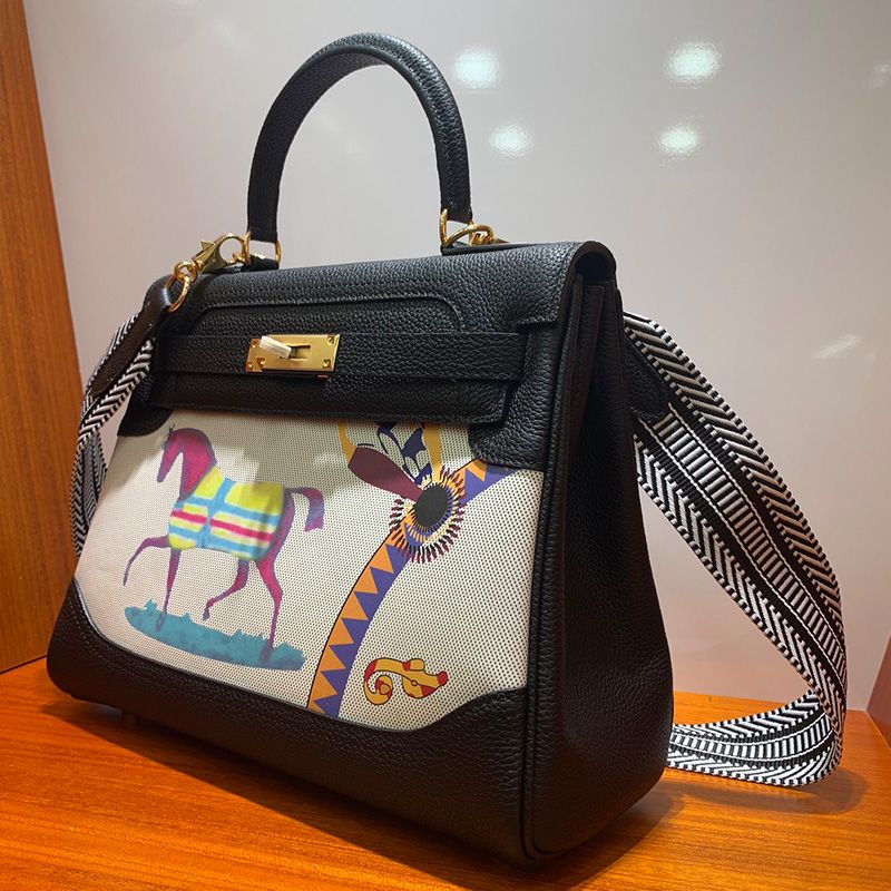 Hermes Kelly Bag with Amazone Barenia Horse Print Togo Leather Gold Hardware In Black