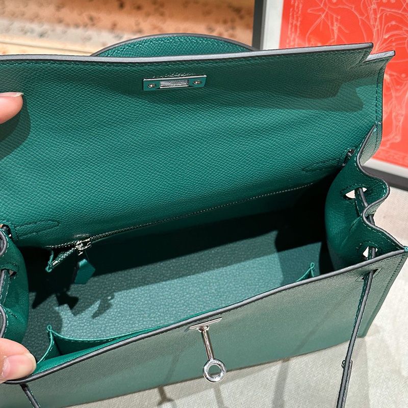 Hermes Kelly Bag Epsom Leather Palladium Hardware In Green