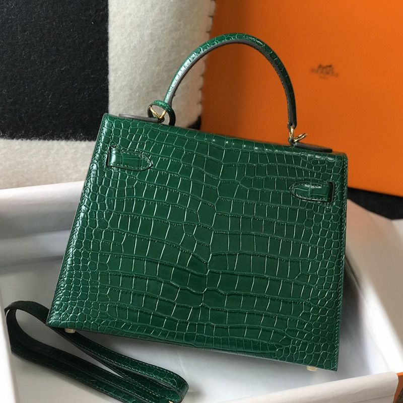 Hermes Kelly Bag Alligator Leather Gold Hardware In Green