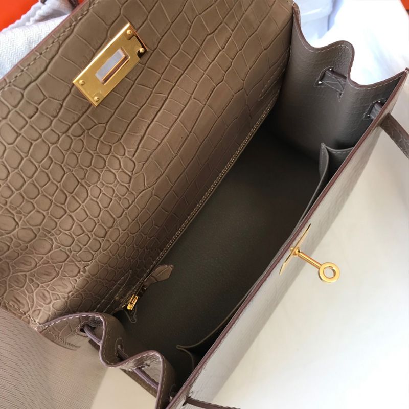 Hermes Kelly Bag Alligator Leather Gold Hardware In Grey