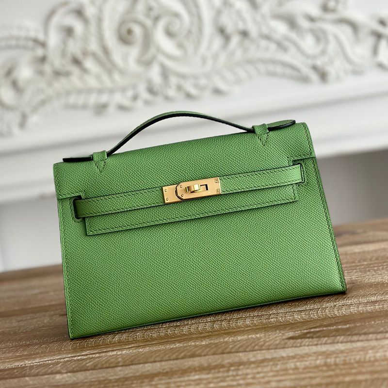 Hermes Kelly Pochette Epsom Leather Gold Hardware In Green