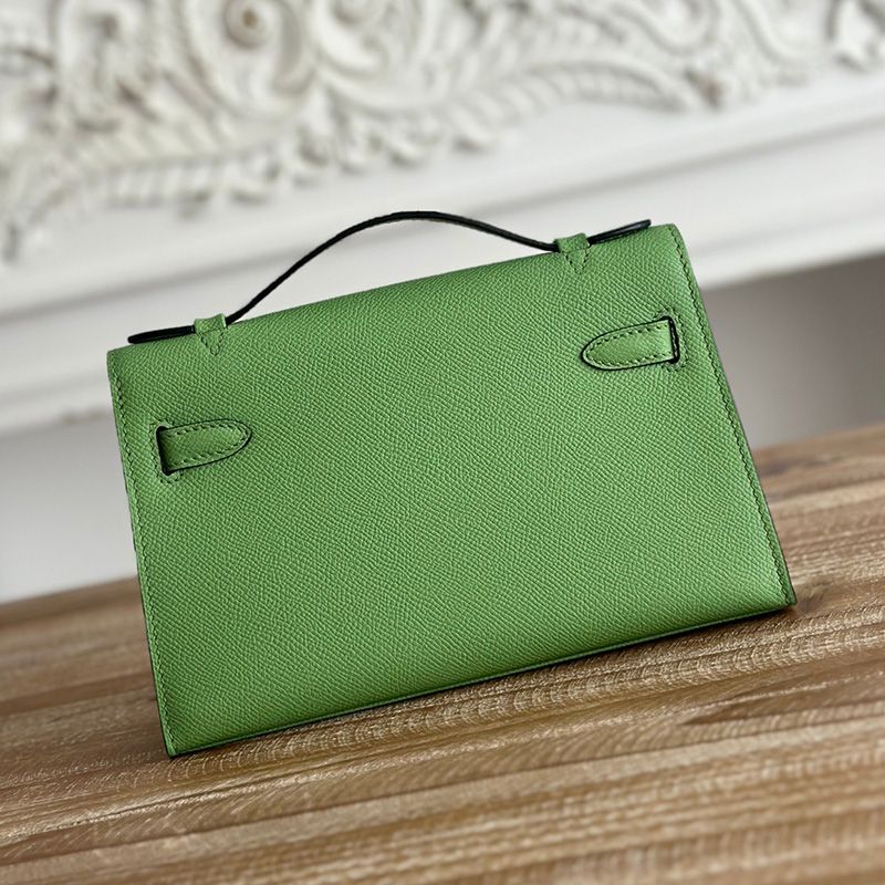 Hermes Kelly Pochette Epsom Leather Gold Hardware In Green