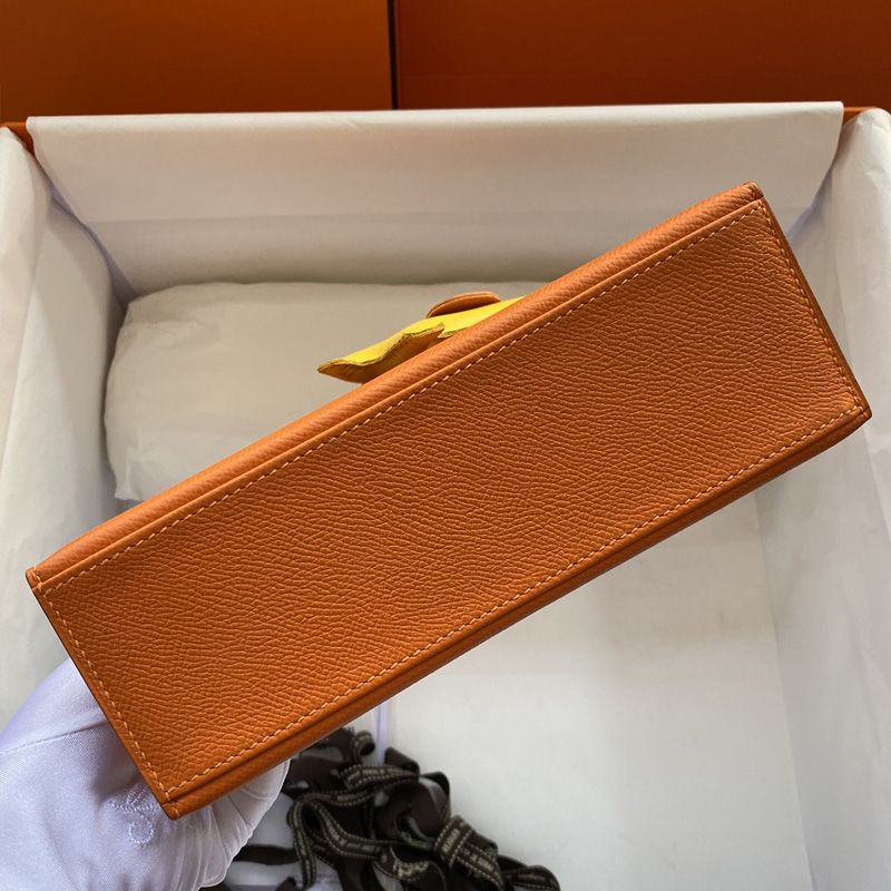 Hermes Kelly Pochette Epsom Leather Gold Hardware In Orange