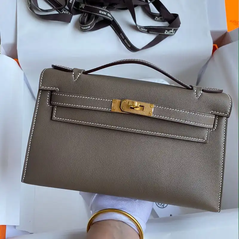 Hermes Kelly Pochette Swift Leather Gold Hardware In Khaki