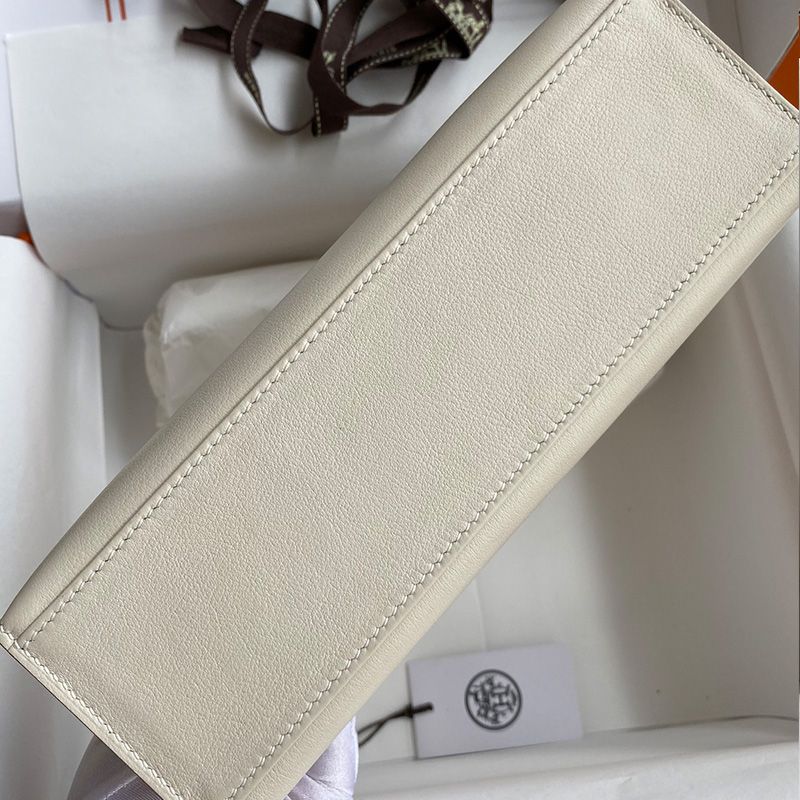 Hermes Kelly Pochette Swift Leather Gold Hardware In White