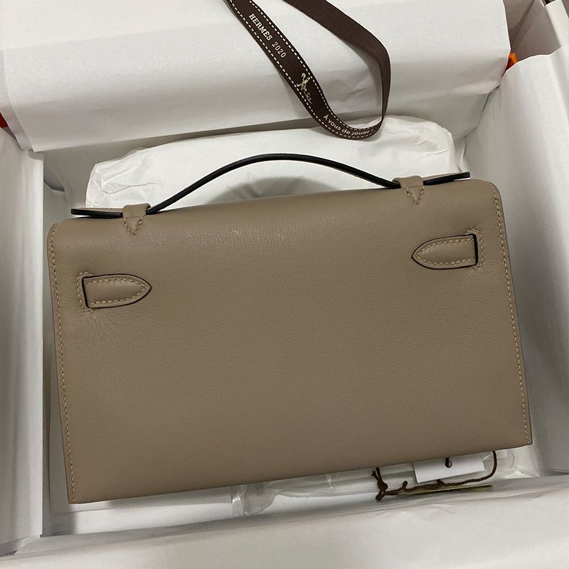 Hermes Kelly Pochette Swift Leather Palladium Hardware In Grey