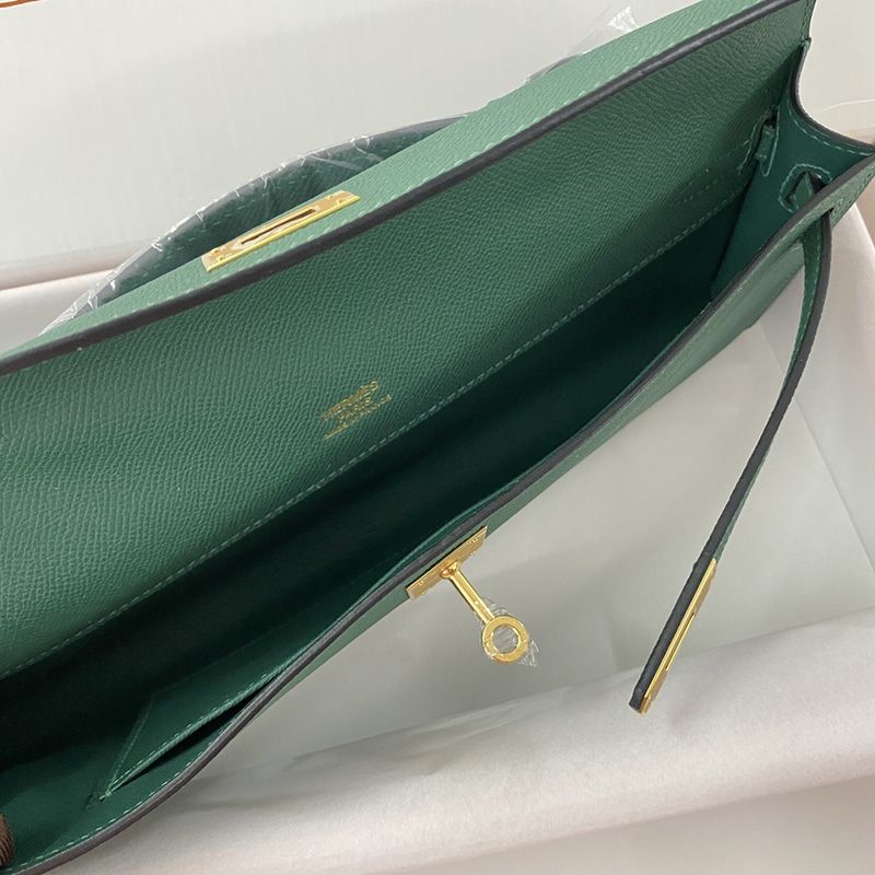 Hermes Kelly Cut Clutch Epsom Leather Gold Hardware In Green