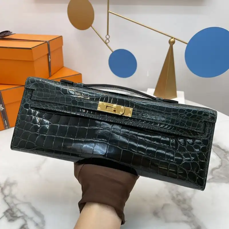 Hermes Kelly Cut Clutch Shinny Crocodile Leather Gold Hardware In Vert Cypress