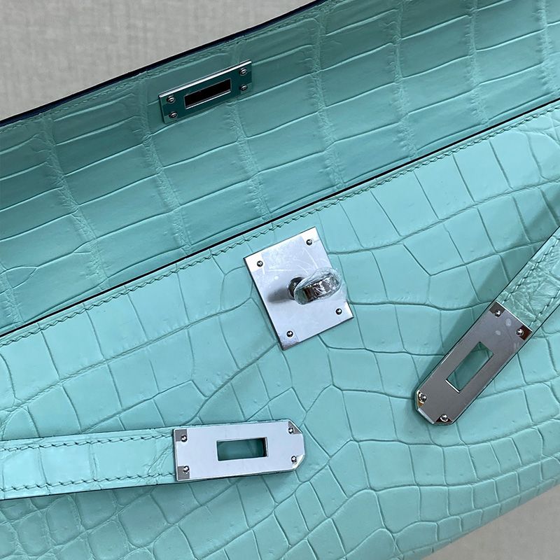 Hermes Kelly Cut Clutch Crocodile Leather Palladium Hardware In Mint Green