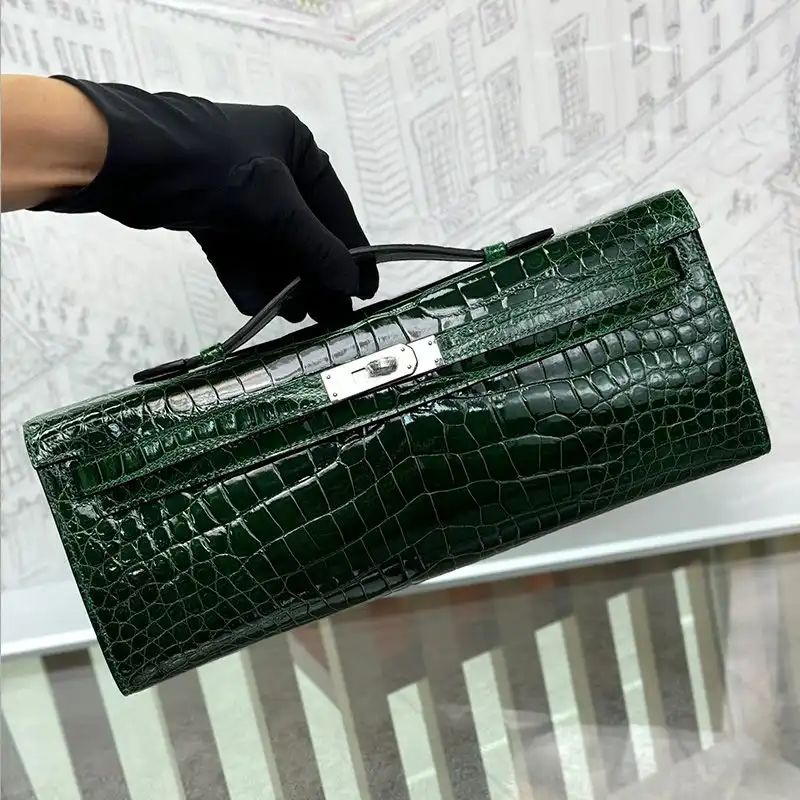 Hermes Kelly Cut Clutch Shinny Crocodile Leather palladium Hardware In Green