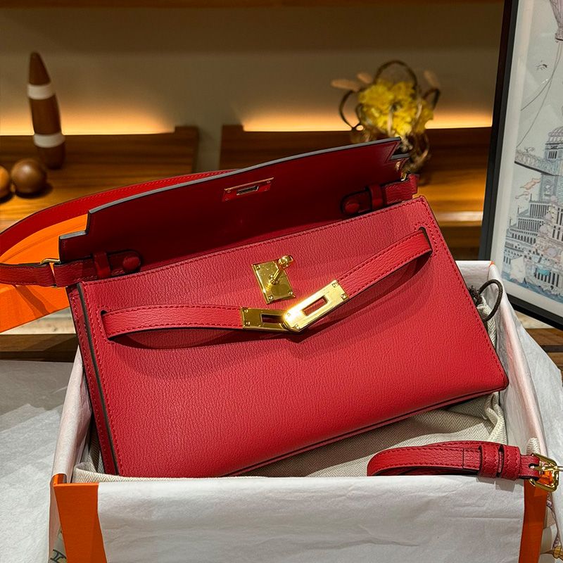 Hermes Kelly Elan Bag Chevre Leather Gold Hardware In Red