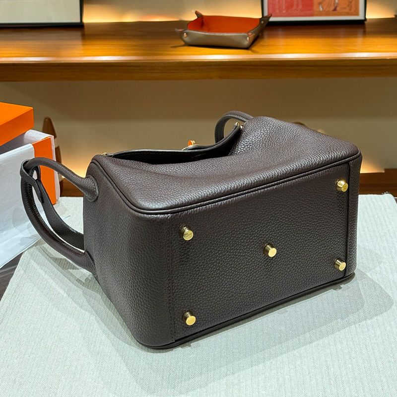 Hermes Lindy Bag Clemence Leather Gold Hardware In Coffee