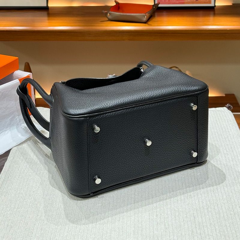 Hermes Lindy Bag Clemence Leather Palladium Hardware In Black