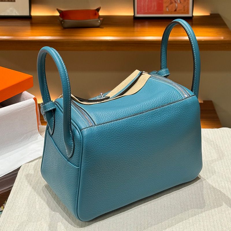 Hermes Lindy Bag Clemence Leather Palladium Hardware In Blue