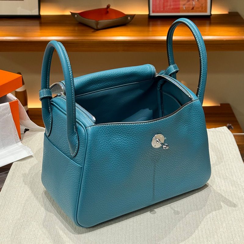 Hermes Lindy Bag Clemence Leather Palladium Hardware In Blue