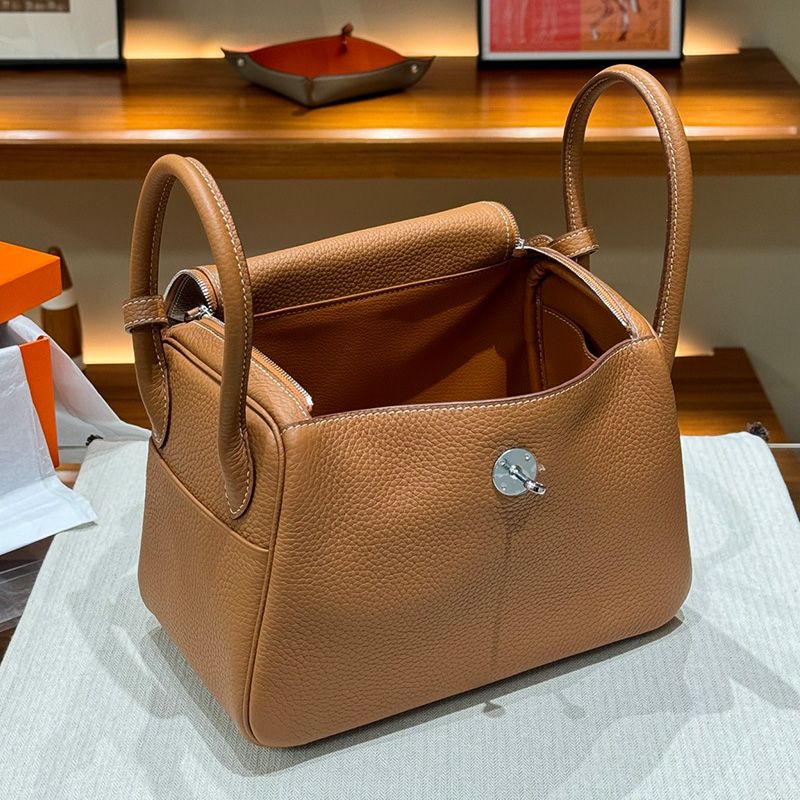 Hermes Lindy Bag Clemence Leather Palladium Hardware In Brown