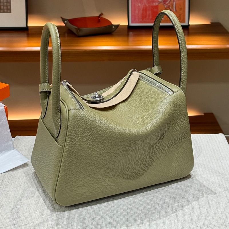 Hermes Lindy Bag Clemence Leather Palladium Hardware In Olive