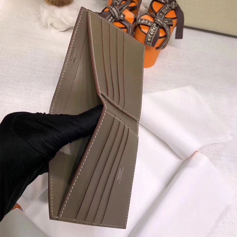 HM MC? Copernic Compact Wallet Epsom Calfskin In Khaki