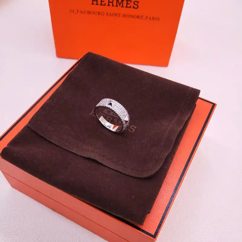 Hermes Mini Clous Ring With Crystal In Silver