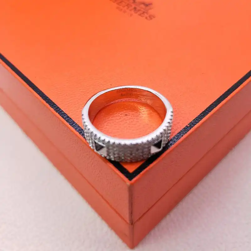 Affordable Hermes Mini Clous Ring With Crystal In Silver