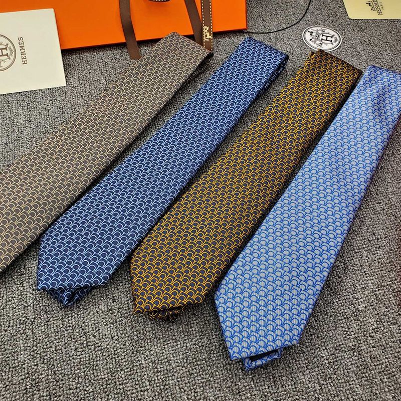 Hermes Mors Tricolore Tie In Khaki