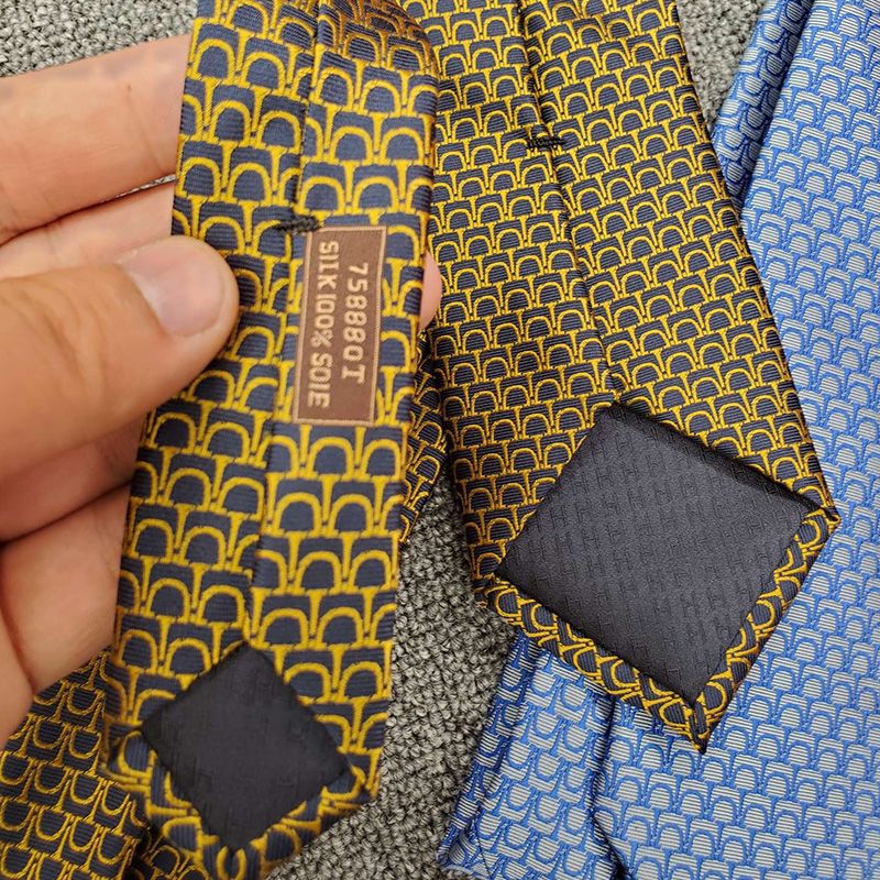 Hermes Mors Tricolore Tie In Yellow