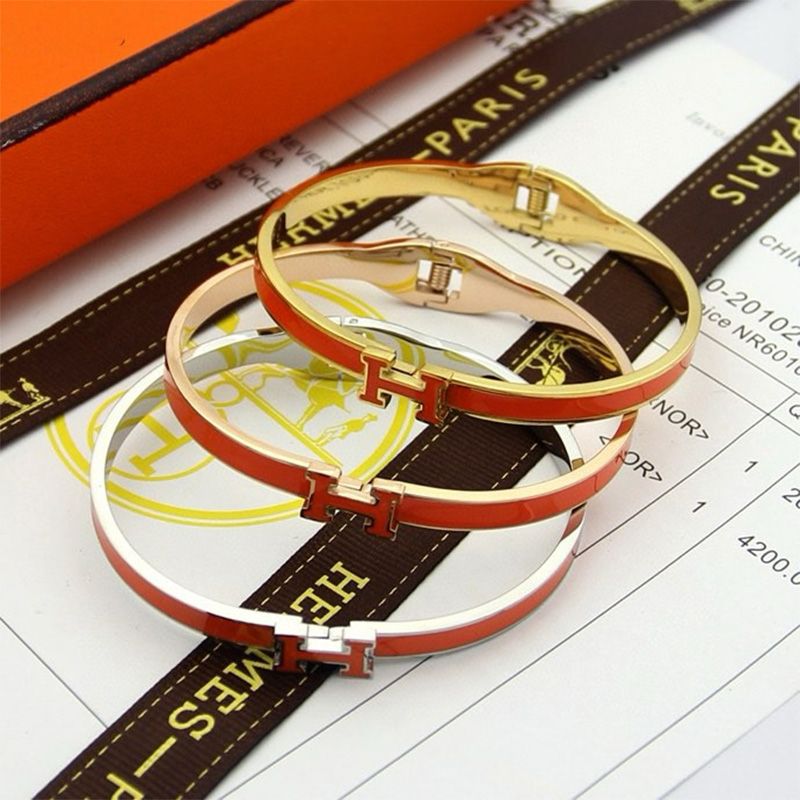 Hermes Narrow Clic H Bracelet In Orange