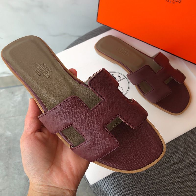 Hermes Oran Slides Women Grain Calfskin In Burgundy