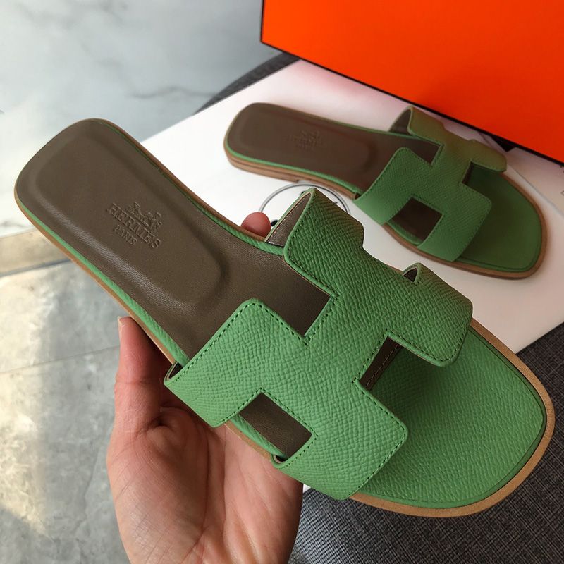 Hermes Oran Slides Women Grain Calfskin In Green