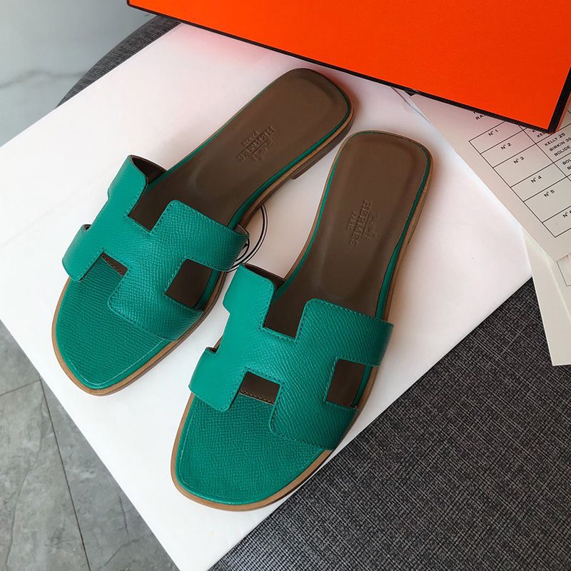 Hermes Oran Slides Women Grain Calfskin In Green