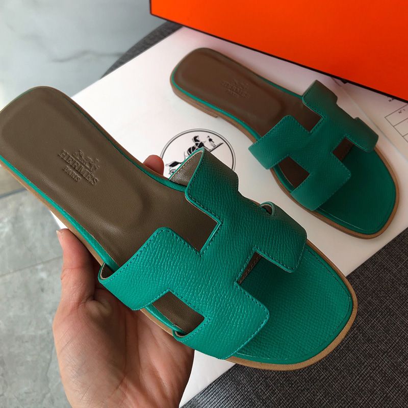 Hermes Oran Slides Women Grain Calfskin In Green