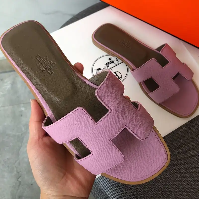 Affordable Hermes Oran Slides Women Grain Calfskin In Violet