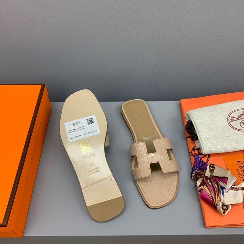 Hermes Oran Slides Women Crocodile Leather In Khaki