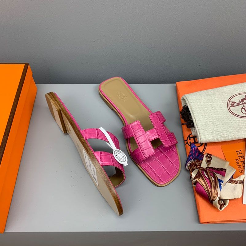 Hermes Oran Slides Women Crocodile Leather In Rose