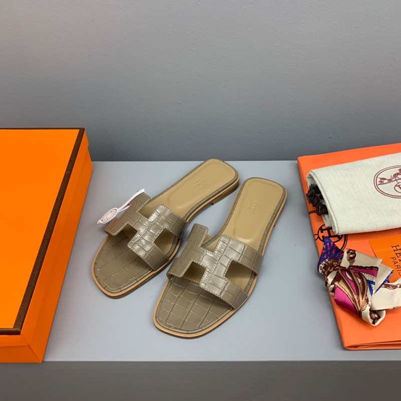 Hermes Oran Slides Women Crocodile Leather In Taupe