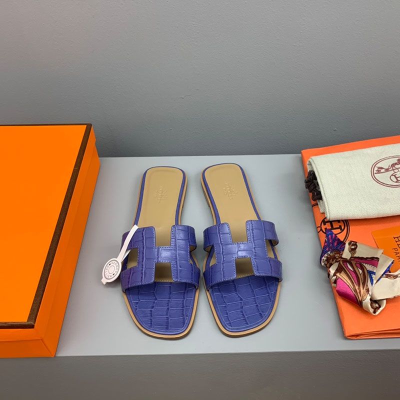 Hermes Oran Slides Women Crocodile Leather In Violet