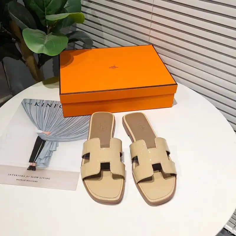 Cheap Hermes Oran Slides Women Nappa Leather In Apricot