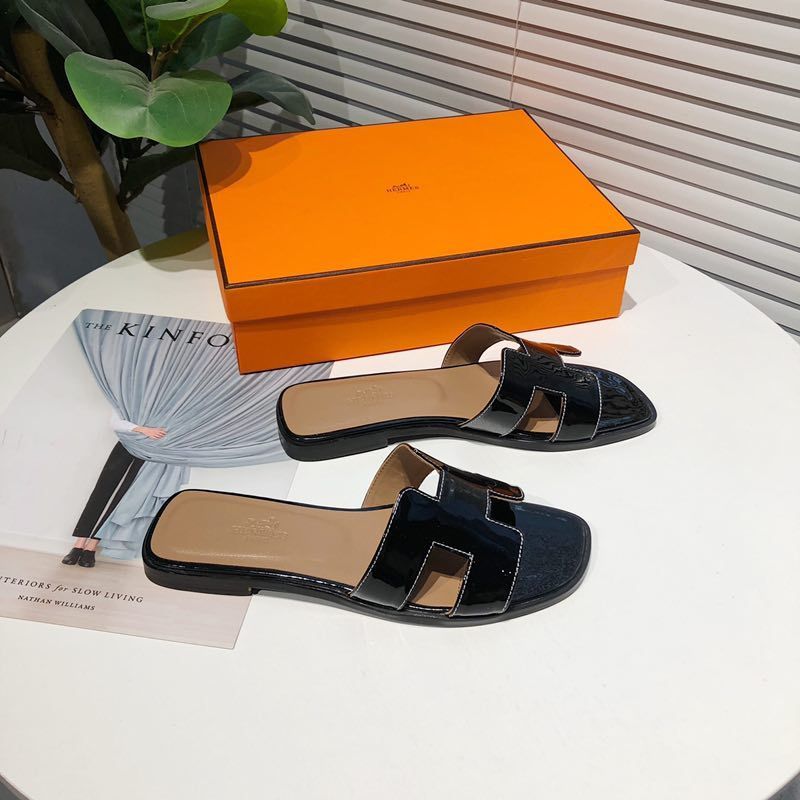 Hermes Oran Slides Women Nappa Leather In Black