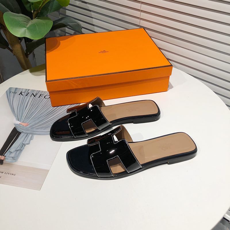 Hermes Oran Slides Women Nappa Leather In Black