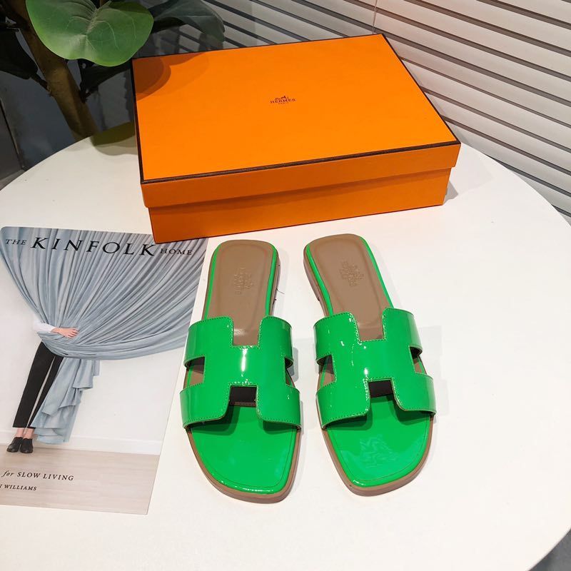 Hermes Oran Slides Women Nappa Leather In Green