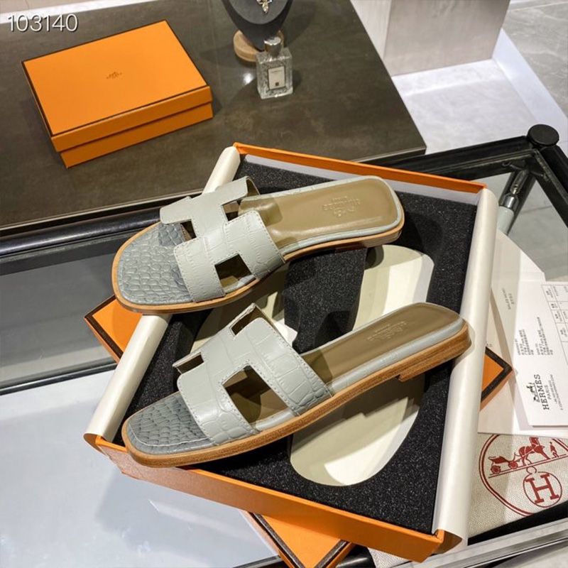 Hermes Oran Slides Women Alligator Leather In Grey