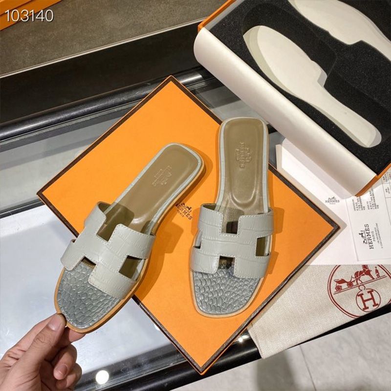 Hermes Oran Slides Women Alligator Leather In Grey