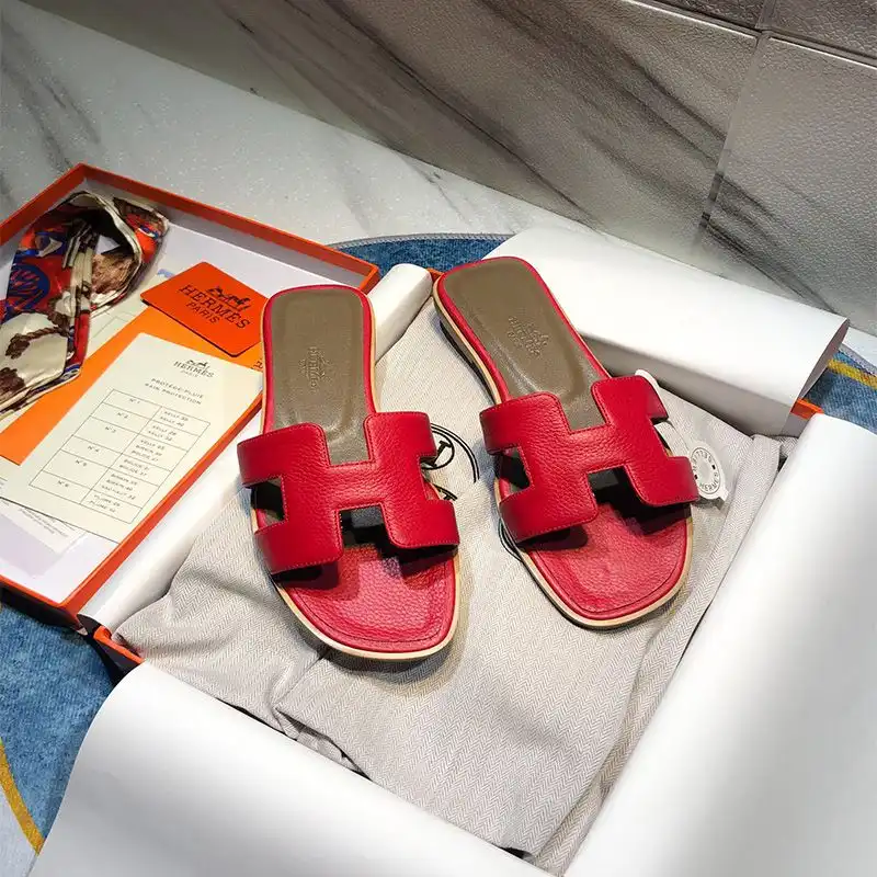 Hermes Oran Slides Women Calf Leather In Red