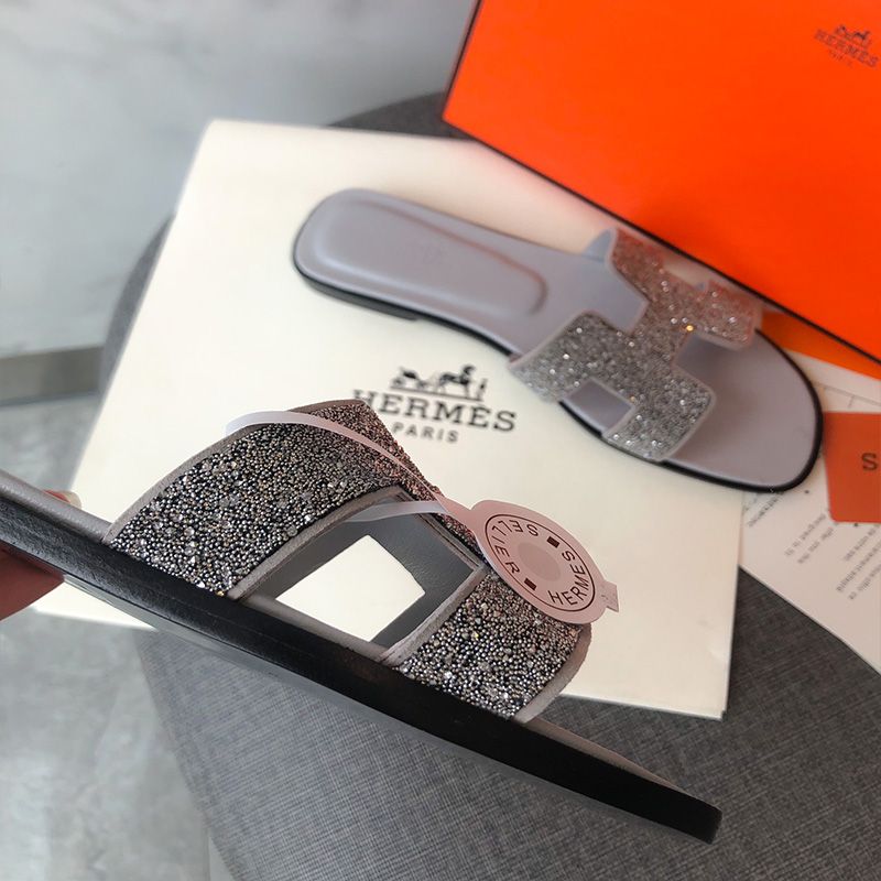 Hermes Oran Slides Women Glitter Leather In Grey