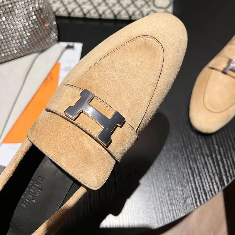 Affordable Hermes Paris Loafers Women Suede with H Buckle In Khaki